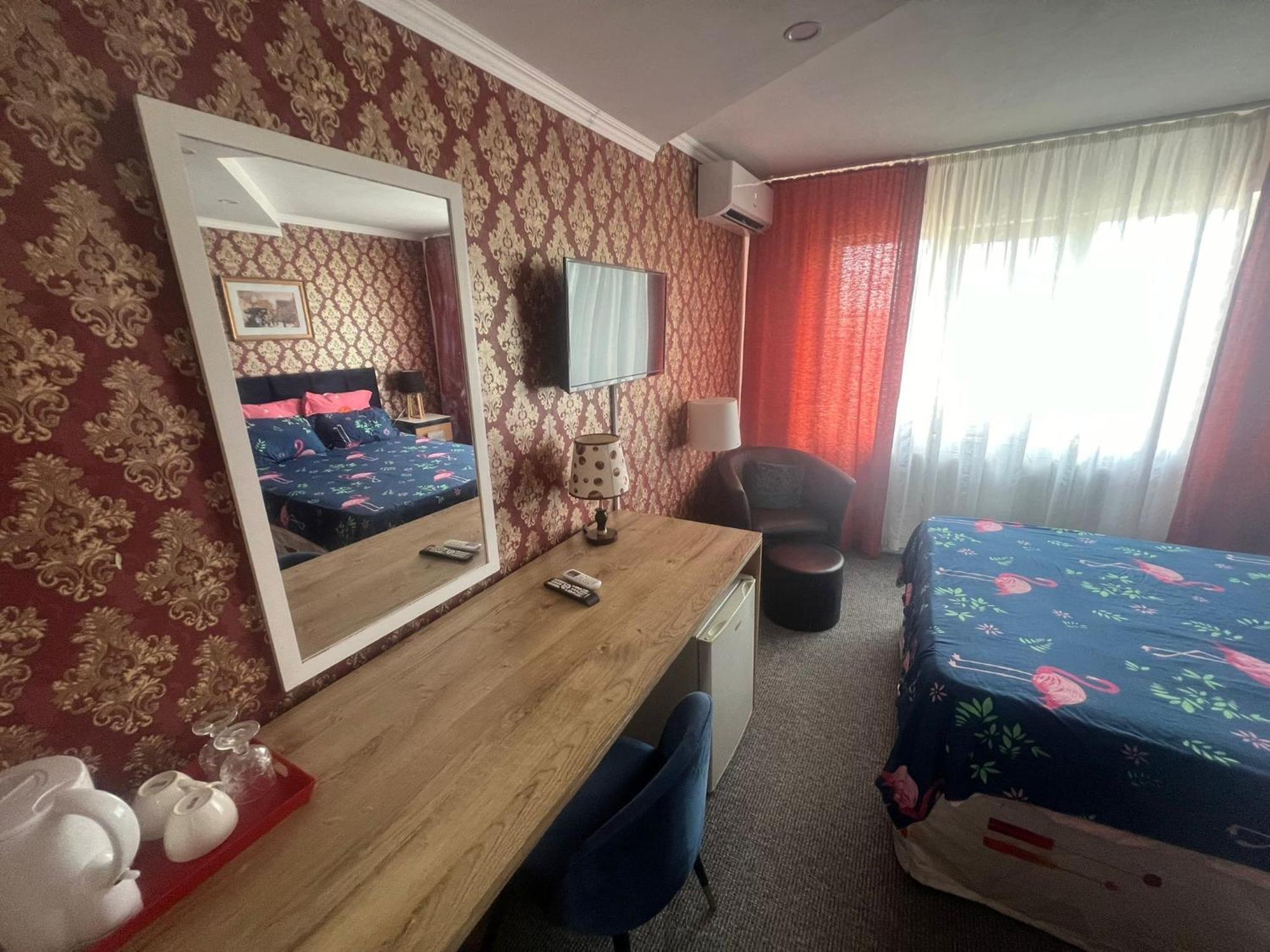 Garsoniera Panoramic Appartement Bacău Buitenkant foto